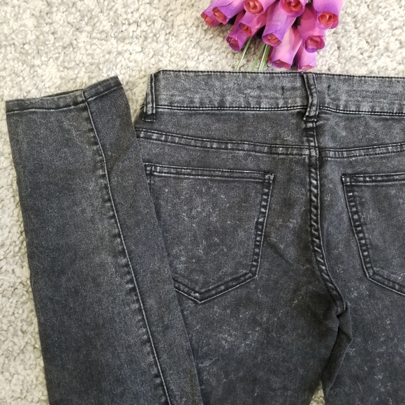Dark grey skinny jeans size 26 - Picture 3 of 5